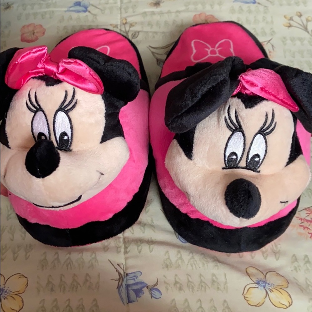 Kids slippers- Stompeez- Minnie Mouse size 6